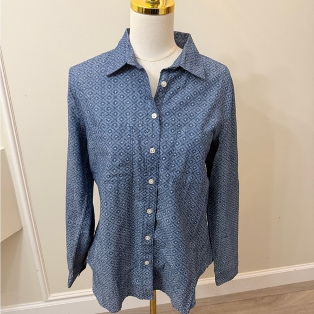 LOFT Blue Geometric Button-Down Shirt